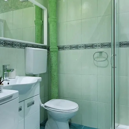 Apartment Paradise Flora Centar